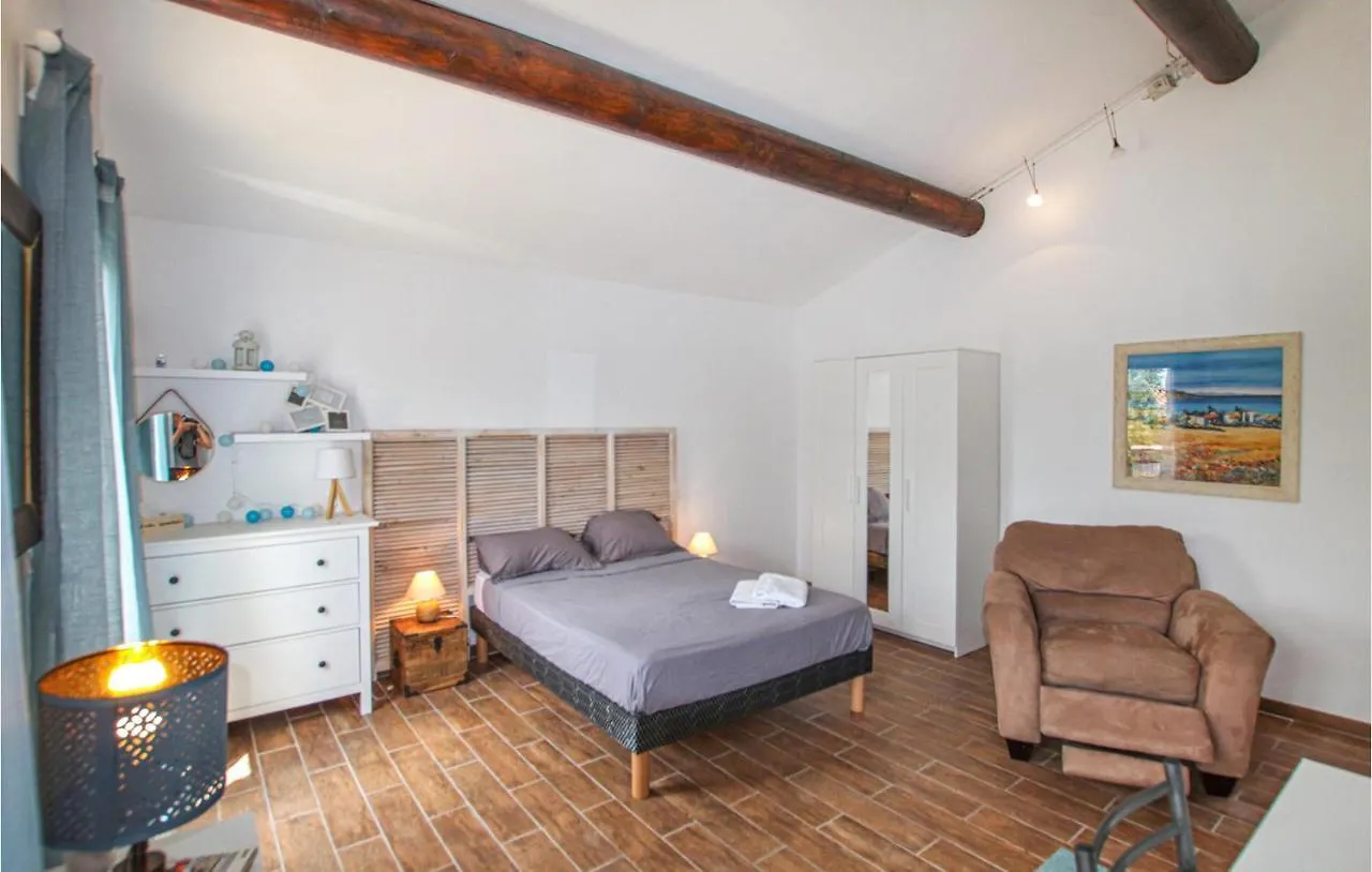 Lovely Home In Aubignan France
